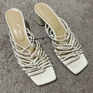 Aeyde Women's 41.5 Strappy Slide Sandals Ivory Cream Block Heel Dressy Neutral